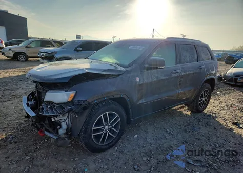 2018 Jeep Grand Cherokee Trailhawk z USA, uszkodzony, nr VIN 1C4RJFLG5JC477815